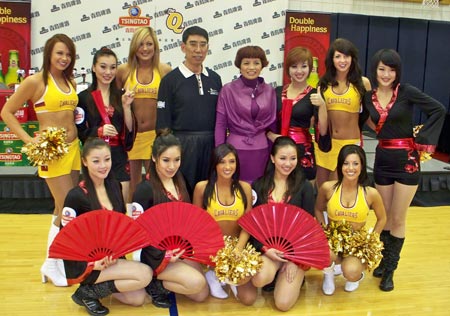 Cleveland Cavs Dance Team with Tsingtao dancers