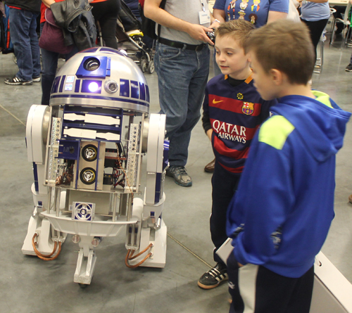 R2-D2 Comic Con Costumes