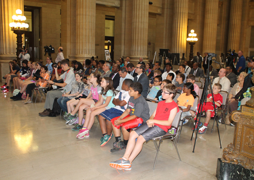 Crowd in the Rotunda