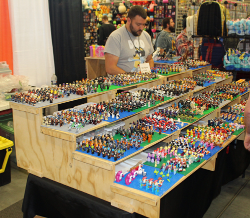 legos Shopping at Fan Expo Cleveland