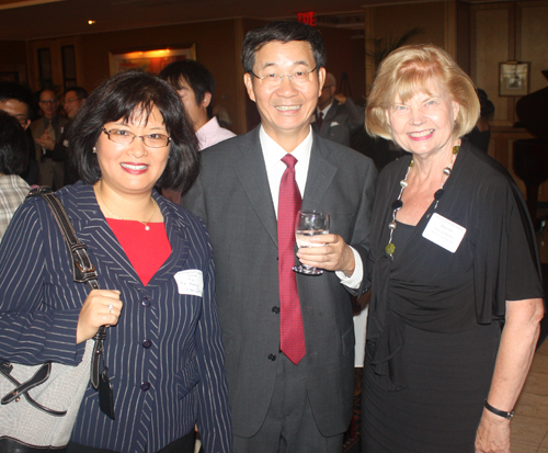 Hu Huang, Ambassador Sun Guoxiang and Consul Ingrida Bublys