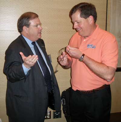 Beachwood Chamber's Tom Sudow with keynote speaker John Jantsch